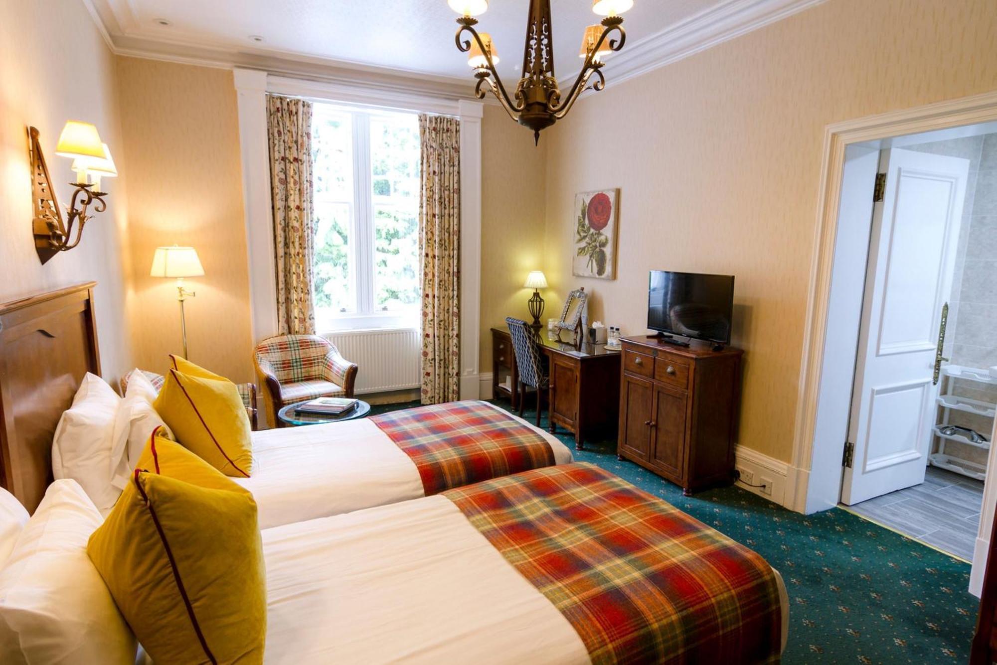 Pine Trees Hotel Pitlochry Dış mekan fotoğraf